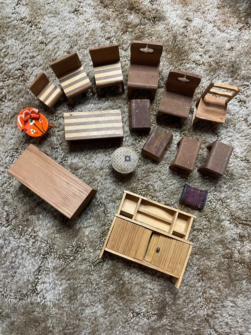 Vintage Wooden Doll House Furniture‎
